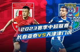  云南籍越野车在重庆闹市逆行横冲直撞 