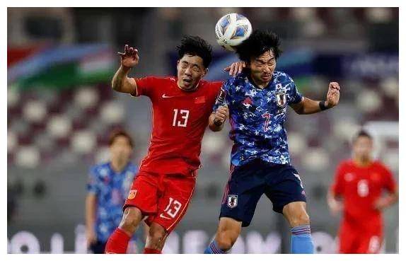 一竞技电竞-包含詹姆斯重要时刻险胜，西班牙队带队取胜！引发球迷热议的词条