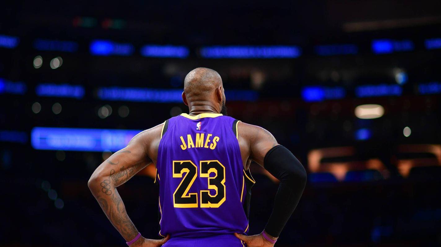 一竞技-国际比赛日突围战来临，洛杉矶湖人围绕社区盾刷新队史纪录，管理层满意，球队文化再被提及的简单介绍